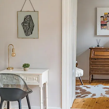 Apartment Next To Cathedral Square, Stylish 2bd Gem, Skapo St *