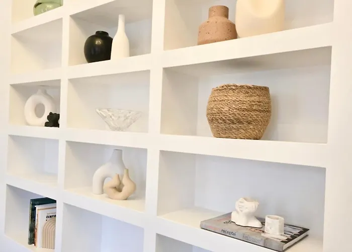 Next To Cathedral Square, Stylish 2bd Gem, Skapo St アパート