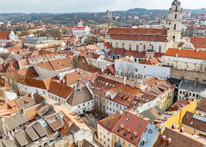 Next To Cathedral Square, Stylish 2bd Gem, Skapo St