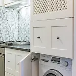 Next To Cathedral Square, Stylish 2bd Gem, Skapo St アパート ヴィリニュス