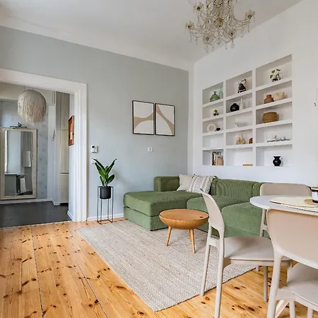 Next To Cathedral Square, Stylish 2bd Gem, Skapo St * Vilnius