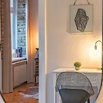 شقة Next To Cathedral Square, Stylish 2bd Gem, Skapo St