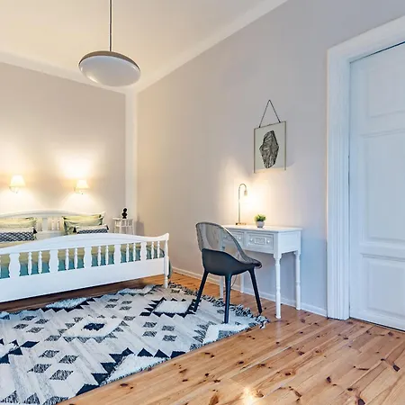Next To Cathedral Square, Stylish 2bd Gem, Skapo St Apartman *