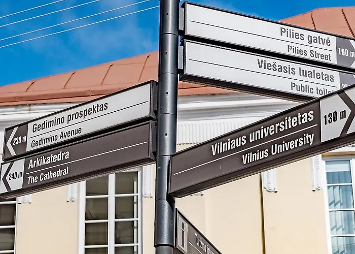 Next To Cathedral Square, Stylish 2bd Gem, Skapo St *